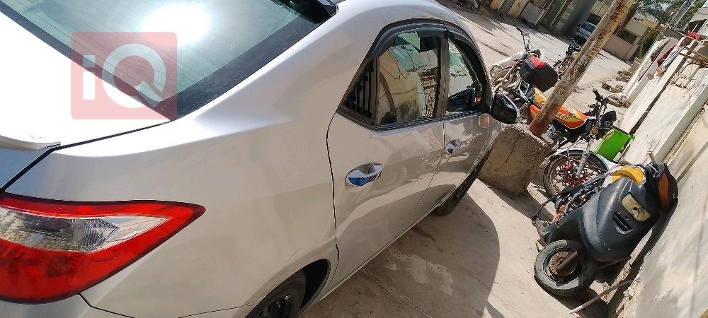 تويوتا كورولا